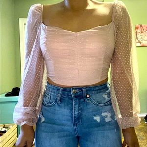 Cute long sleeve mesh crop top